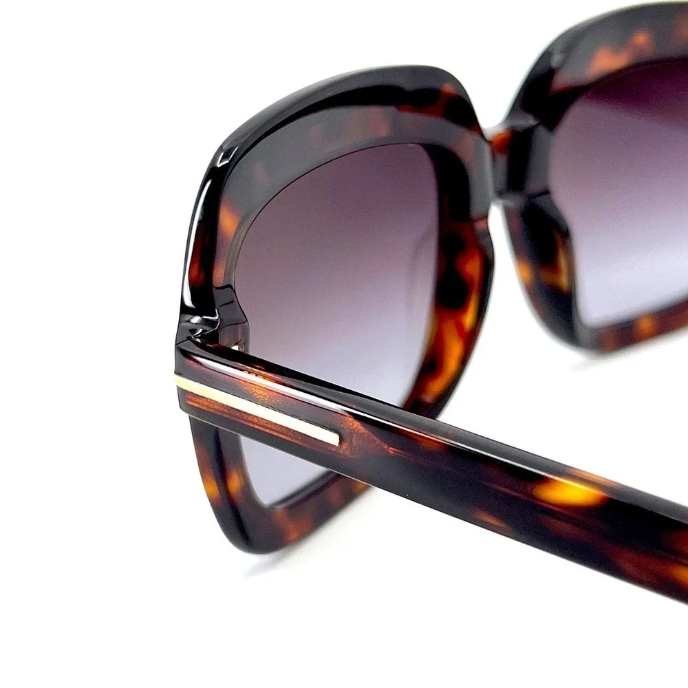 NEW!! TOM FORD Sunglasses Wallis TF688 54T Authentic